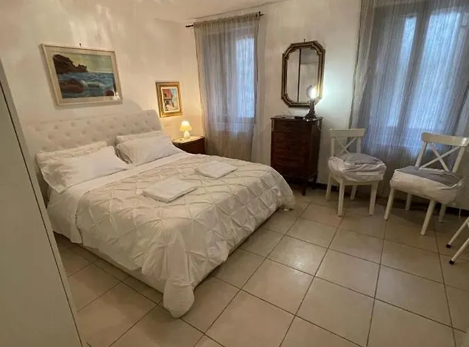 Superior New View Canal Appartement