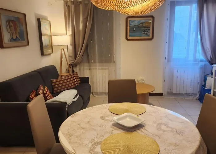 Superior New View Canal Apartment *